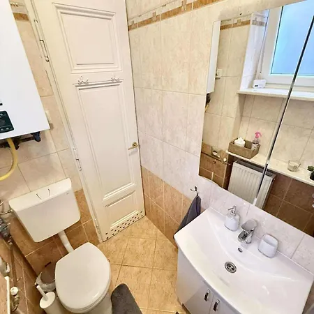 Apartman Király 12